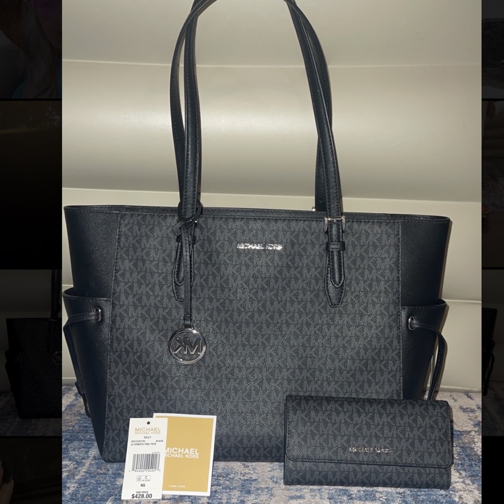 Michael Kors Gilly Tote Trifold Wallet